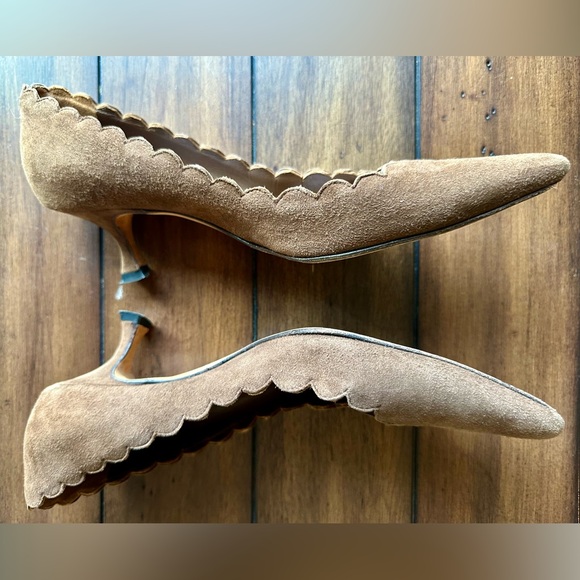 Manolo Blahnik Shoes - Vintage Manolo Blahnik Scalloped Tan Suede Heels 35.5